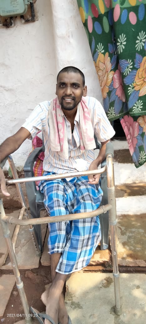 https://1ngo.sgp1.digitaloceanspaces.com/media/vjerds/Walker provided for disabled men.jpg